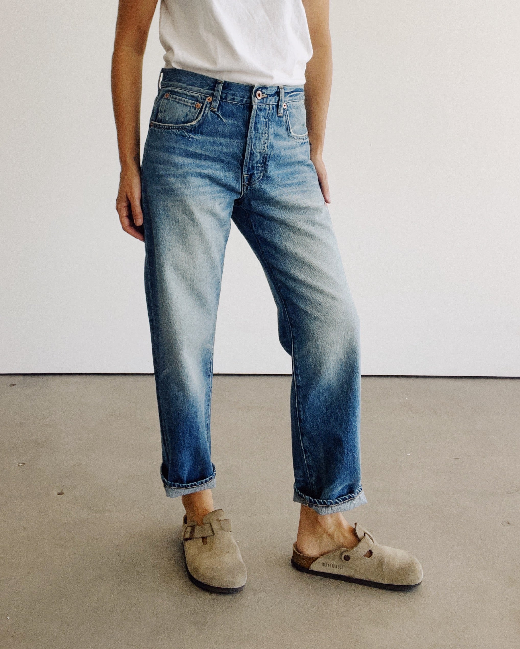 Loose Crop Earle Wash Jeans