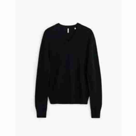 Moon Merino V Neck