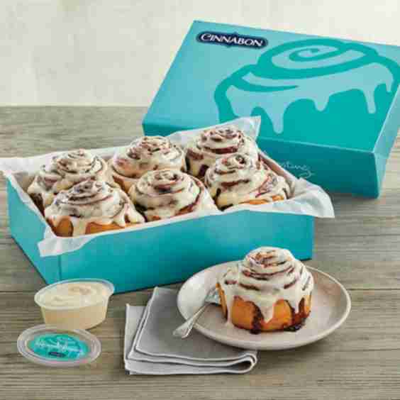 Cinnabon Classic Rolls