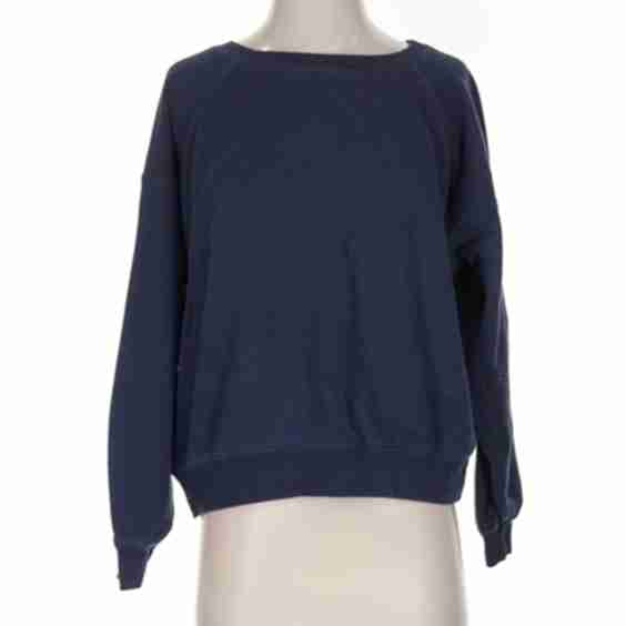  Pullover sweater