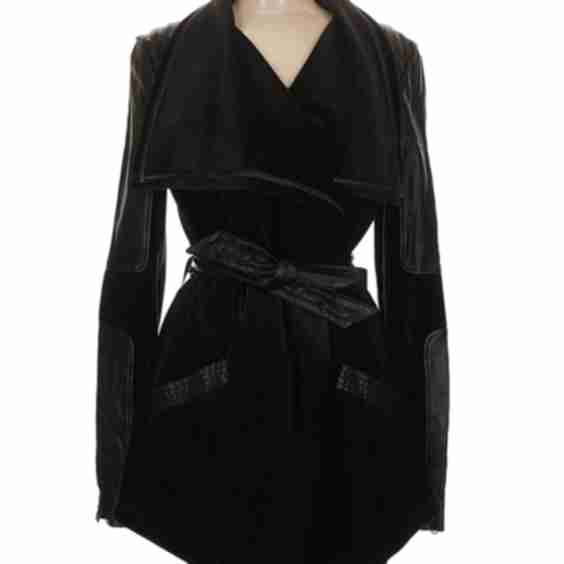 100% Polyester Coat Size M