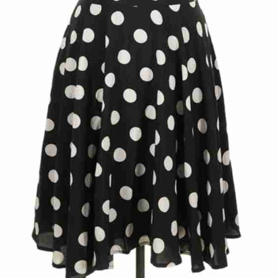 Casual Skirt Size L (Pre-Owned)