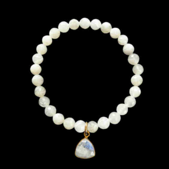 Pearly Makena Bracelet