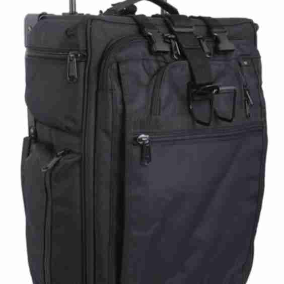 Executive 22" Pilot Rolling Bag