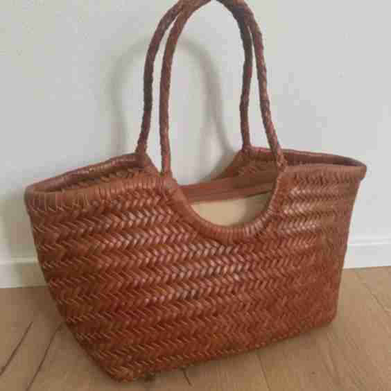 Dora Medium Bag