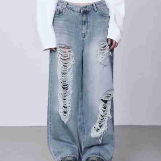 Scratch Damage Denim Pants 