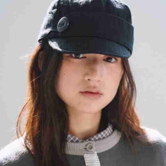 Button Strap Cap
