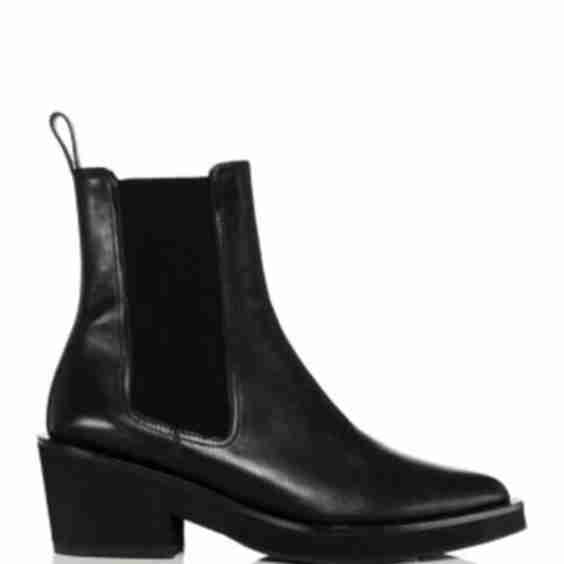 Women's Tegan Chelsea Boots