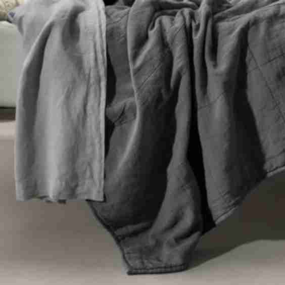 Rem Linen Quilt King