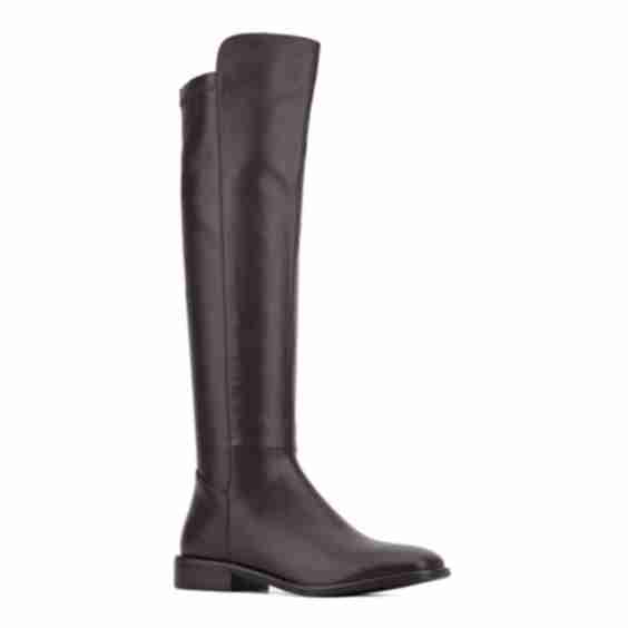 Genevieve Boot