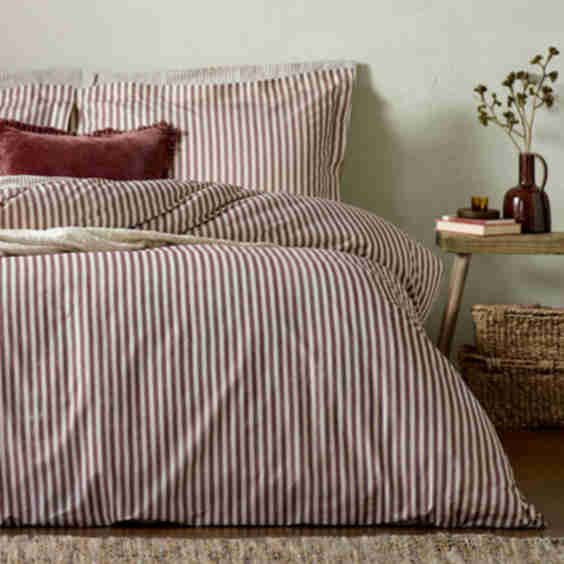 Hebden Mélange Beetroot Stripe Duvet Cover Set