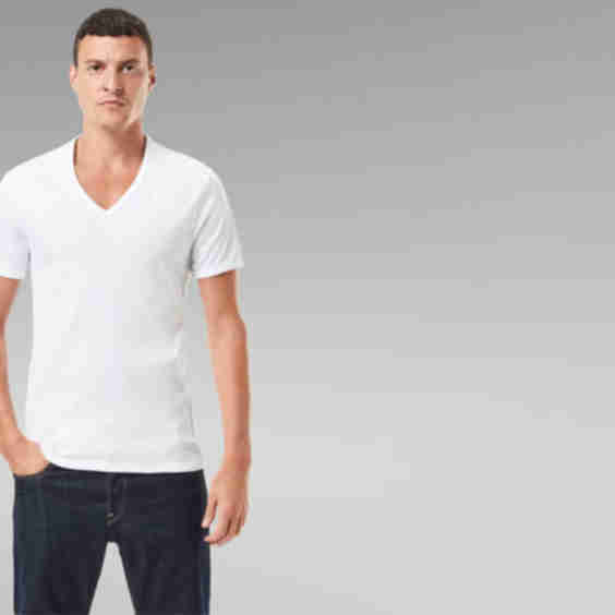 Basic V-Neck T-Shirt 2 Pack