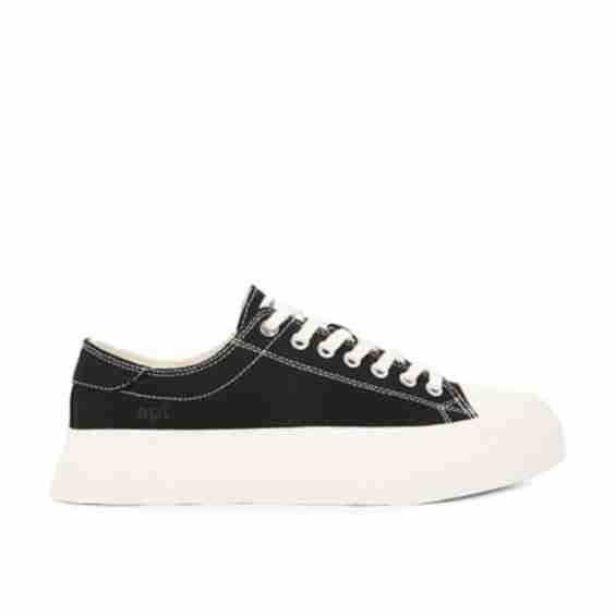 Dive Sneakers