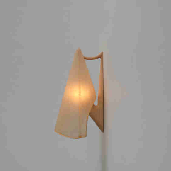 Tian Den Sconce