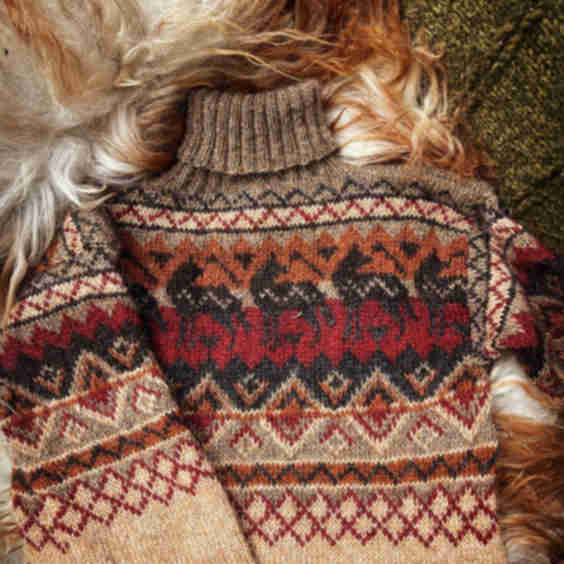 Takotna Sweater