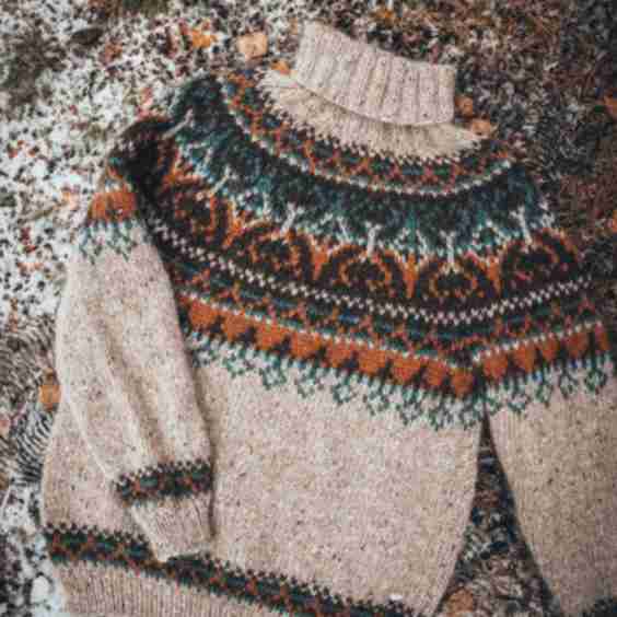 Alasuq Polar Tweed Sweater