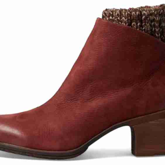 Briane Boots