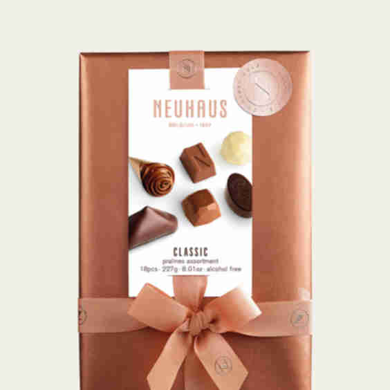 Classic Ballotin 18 Piece Chocolate Set, 1/2lb