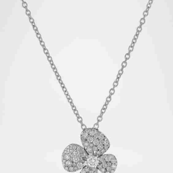 18 K White Gold Flower Diamond Necklace