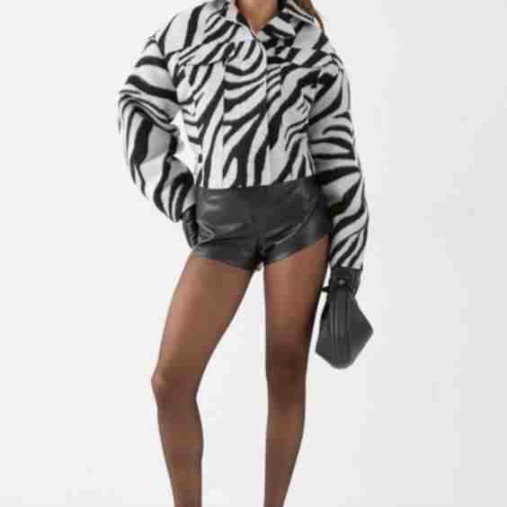 Cropped Collared Jacket