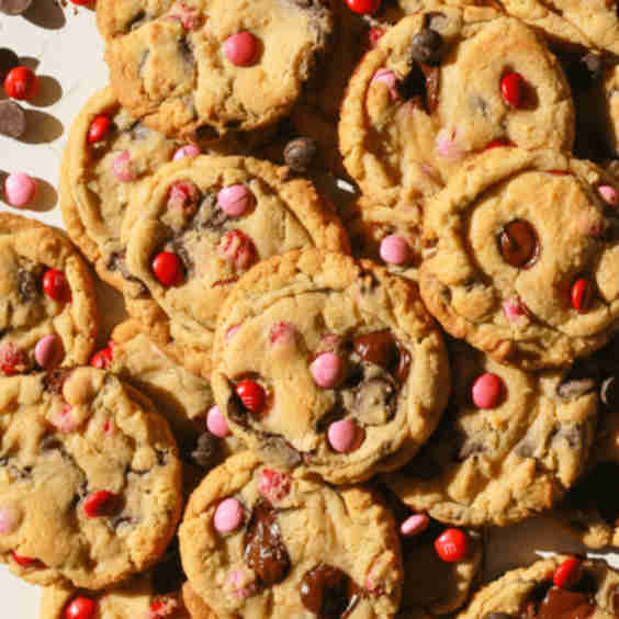 Valentine’s Chocolate Chunk M&M Cookies