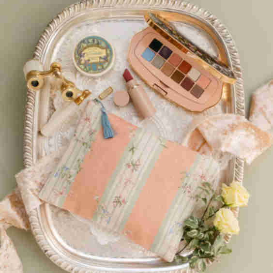Dauphine Beauty Pouch