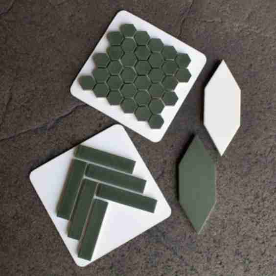 Farmhouse Kids’ Bath Tile