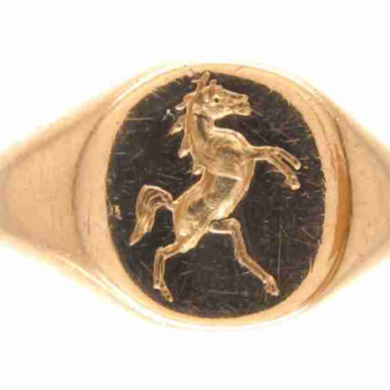 18 Ct Gold Signet Ring With Rearing Horse Intaglio