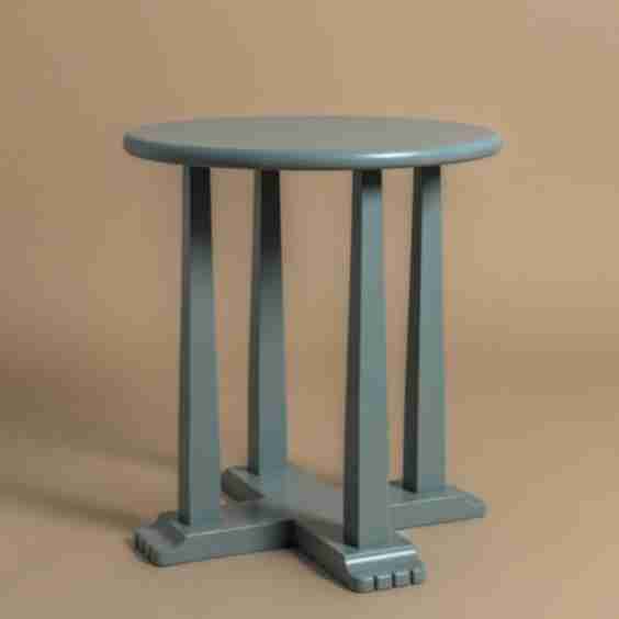 Onder Side Table