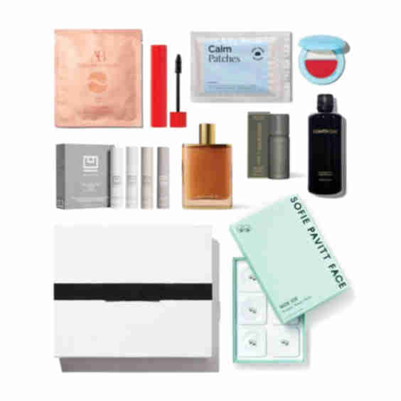 The Violet Box: Holiday Heroes