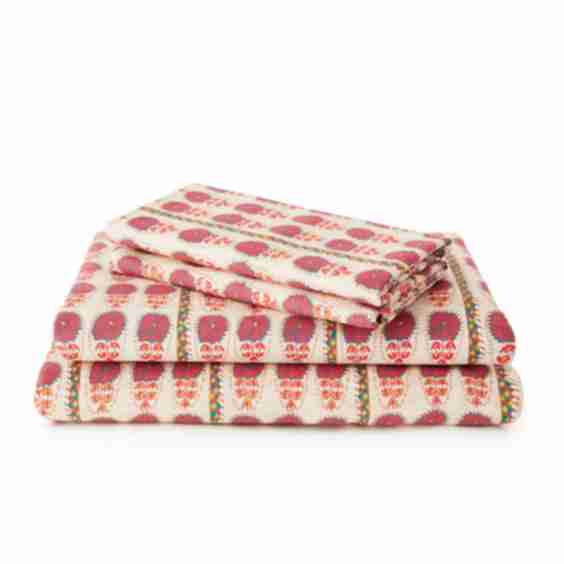 Fuchsia Daisy Suzani Sheet Set