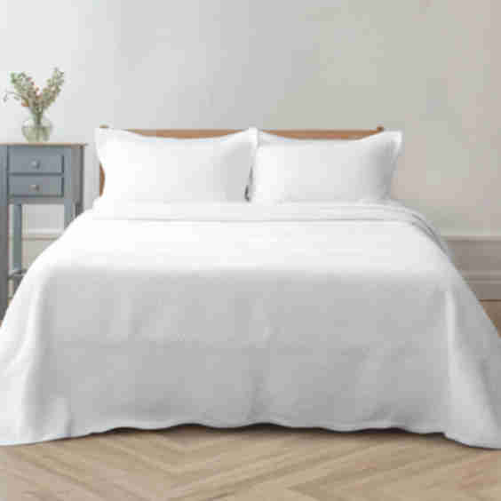 Hermosa Cotton Quilt Set