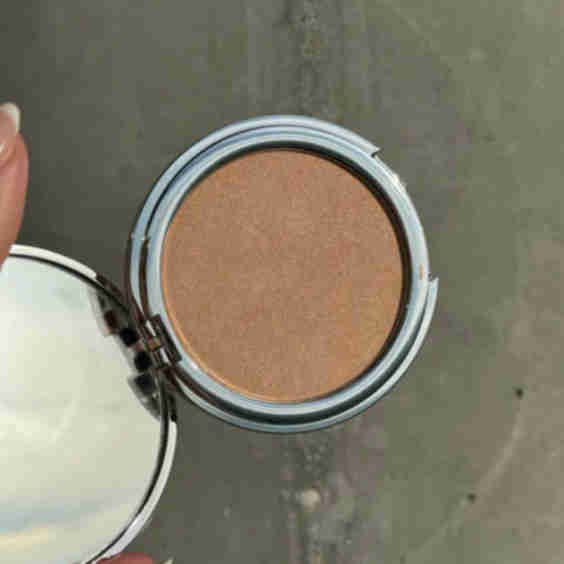 Illuminating Powder Highlighter
