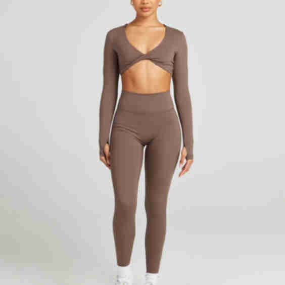 Aura Vantage Long Sleeve Top