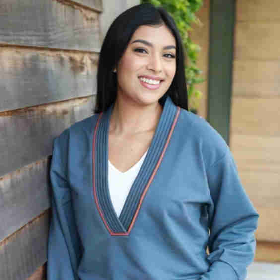 Mia Fleece Nursing Pullover