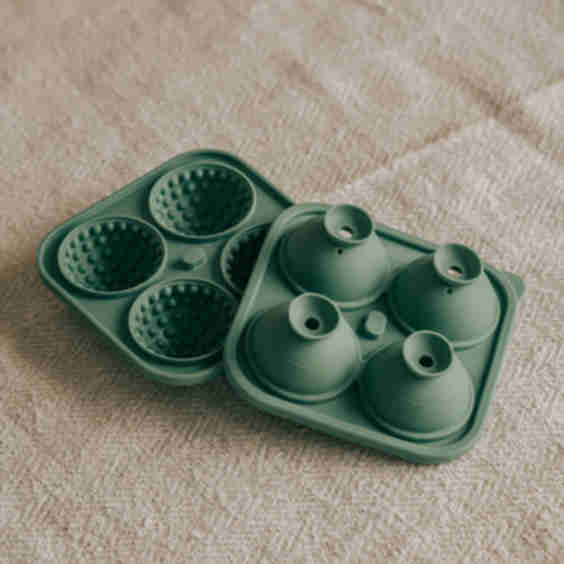 Golf Ball Giant Ice Tray