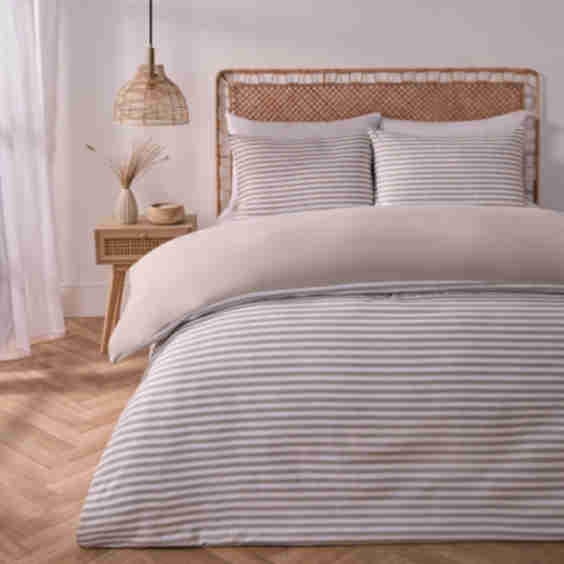 Waffle Stripe Luxury Duvet Cover Set