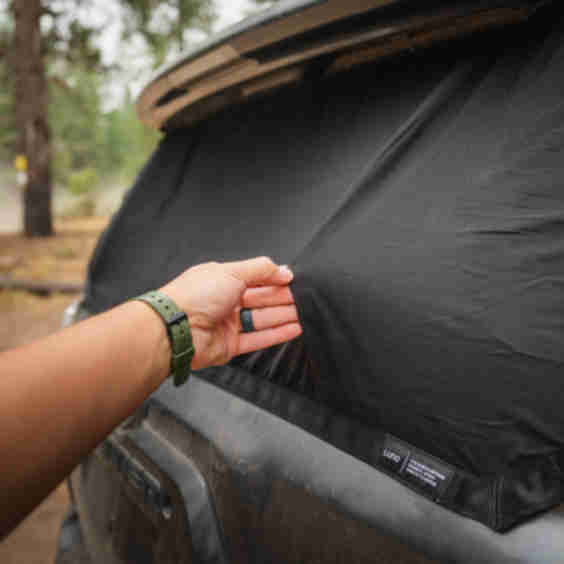 4 Runner Trunk Window Screen