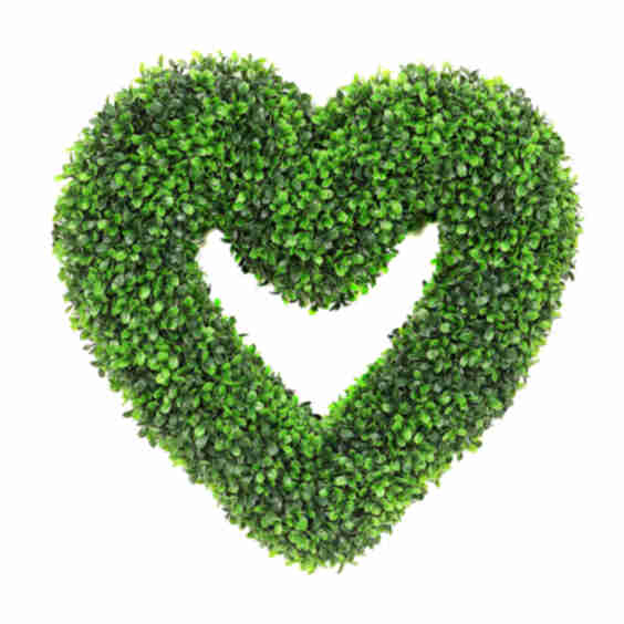 20" Faux BoxWood Heart Wreath