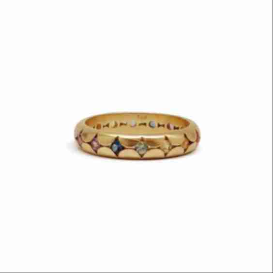 Medium Scallop Band with Rainbow Sapphires 4Mm