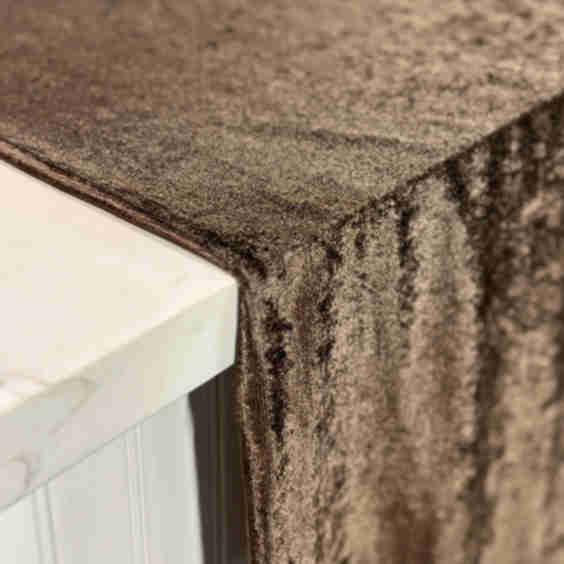 Lush Velvet Table Linen