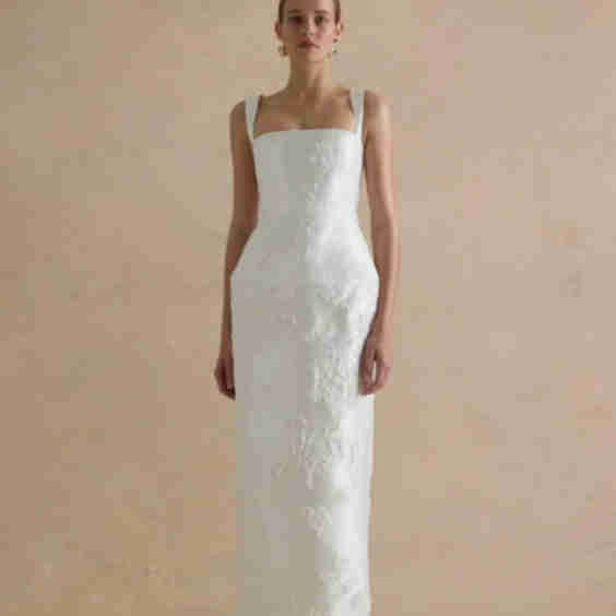 Minha Gown