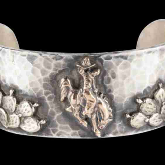 1433 Rose Bucking Horse with Prickly Pear Cactus Bracelet
