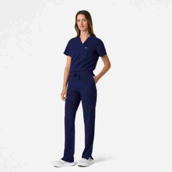The Slim Notch Scrub Set