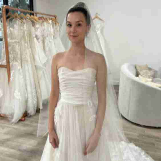 Aura Blusher Illusion Tulle Veil