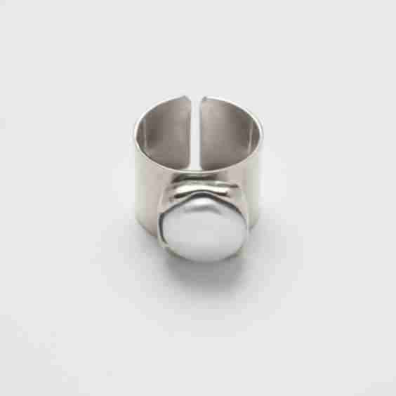 Pearl Ring
