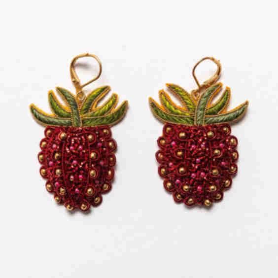 Berry Wild Brooch