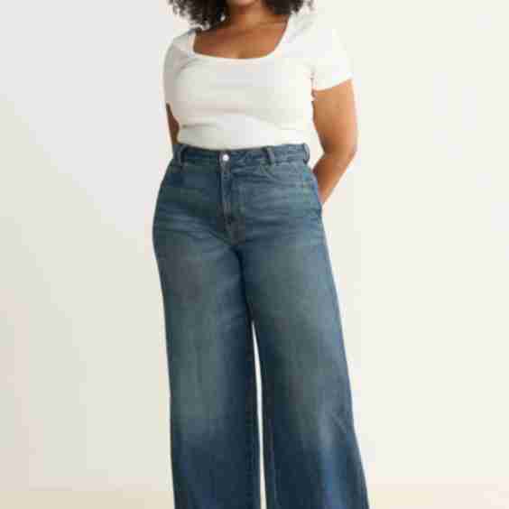 NCE Plus - Wide Leg Jeans 31"