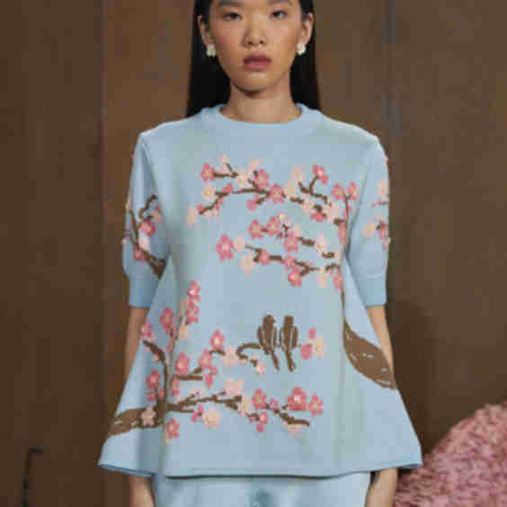 Sakura - Ueno Top