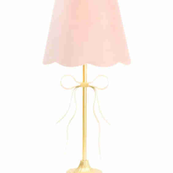 Metal Ribbon Scalloped Shade Table Lamp